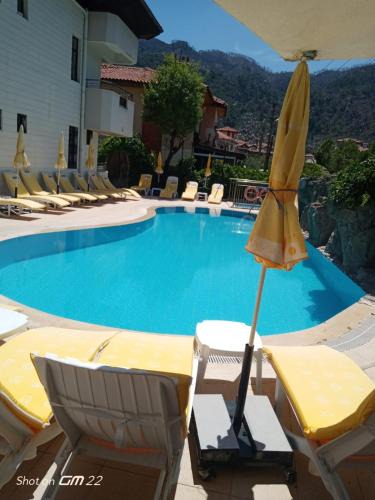 Icmeler Apartment | ÖZ-AY APART OTEL