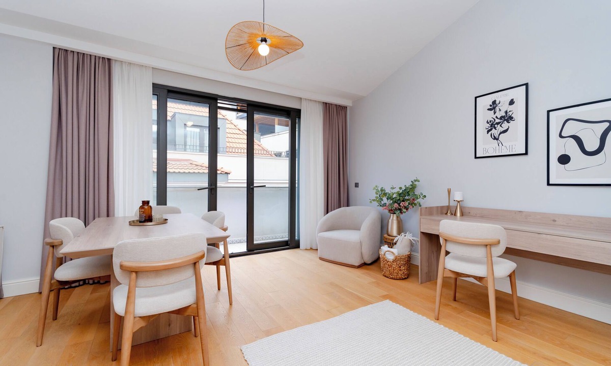 Taksim Apartment | 2-Bedroom and 2-Bathroom - Central Location - New Building - Elevator - Parking