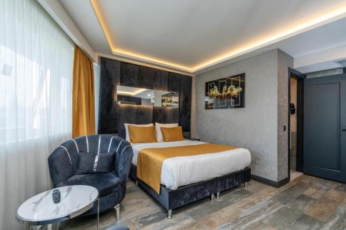 Pendik District Hotel | 216 Silver Suite