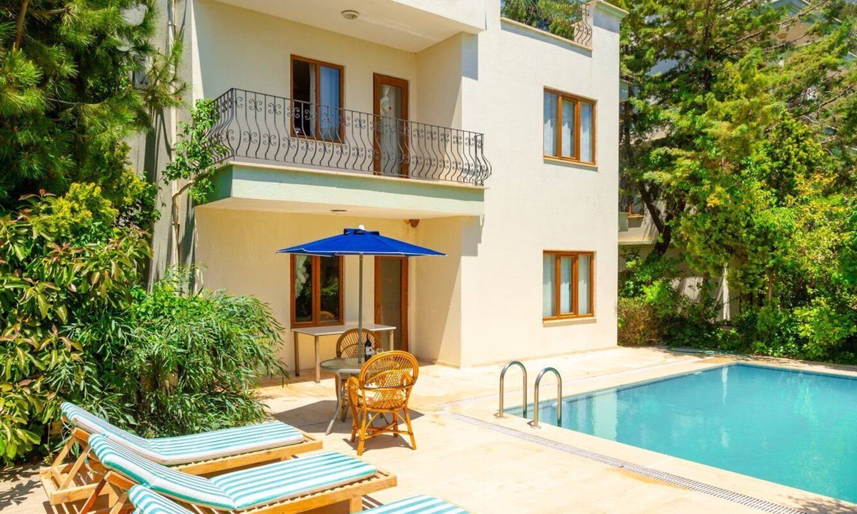 Kalkan Villa | 5 Bedroom Villa with Sea View in Kalkan Center - Hebessos