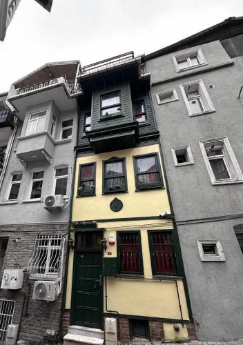 Balat Apartment | BALAT ROOMS by HHK