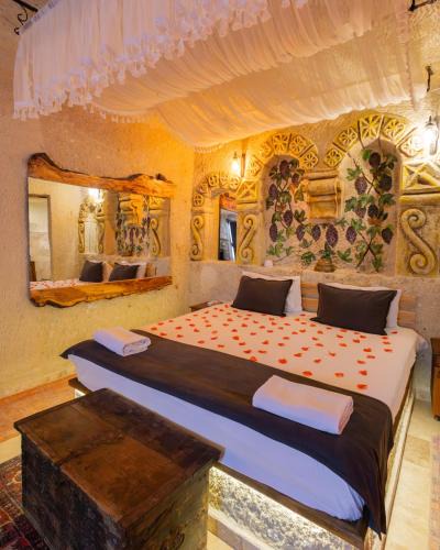 Urgup Bed & Breakfast | Bayar Cave Suites Special Class