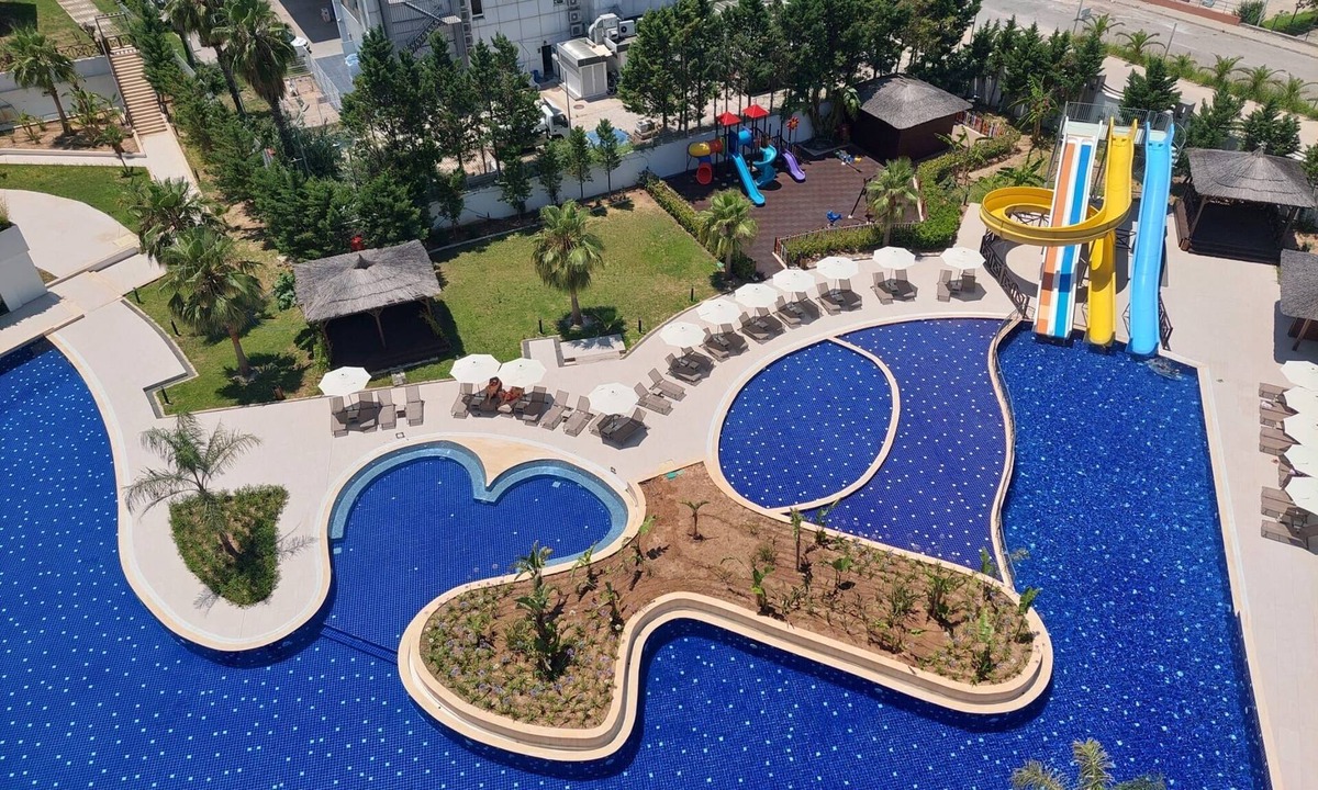 Lara Apartment | Best Residence in Antalya with SPA, GYM, Indoor&Outdoor Pools and next to Beach