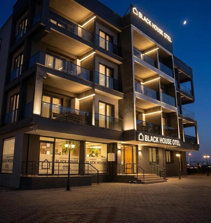 Yenisehir Bed & Breakfast | Black House Otel