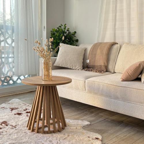 Fethiye City Center Apartment | Bright Modern Flat - Pool & Garden Near Shops
