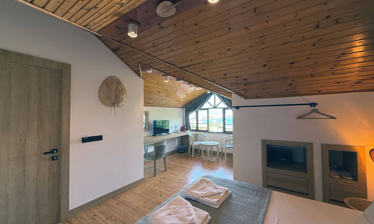 Alanya Hotel | "Casa Vagabundo - Adults Only" Room: 06