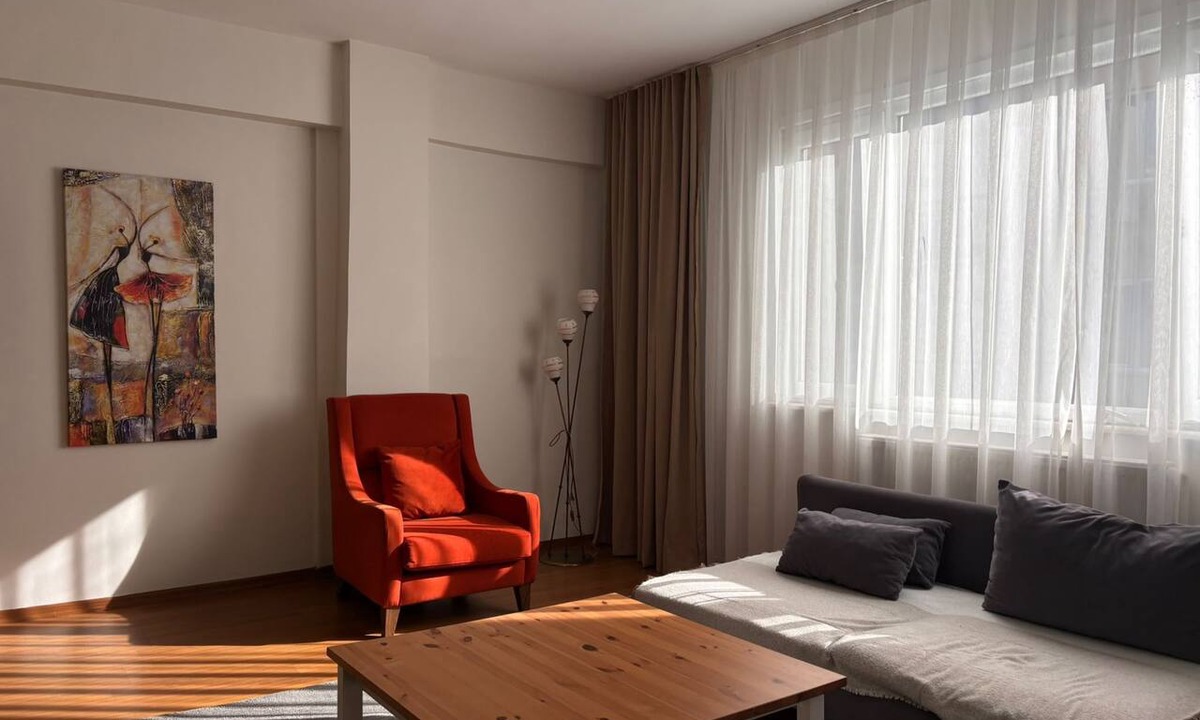 Sisli Apartment | Central 3BR Near Metro and Cevahir