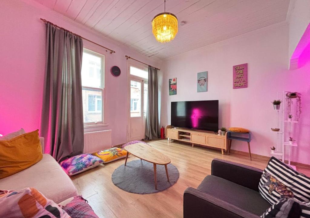 Rasimpasa House | Comfortable Home Steps from the Kadıköy Waterfront