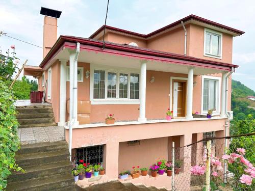 Kasustu Villa | Country Home