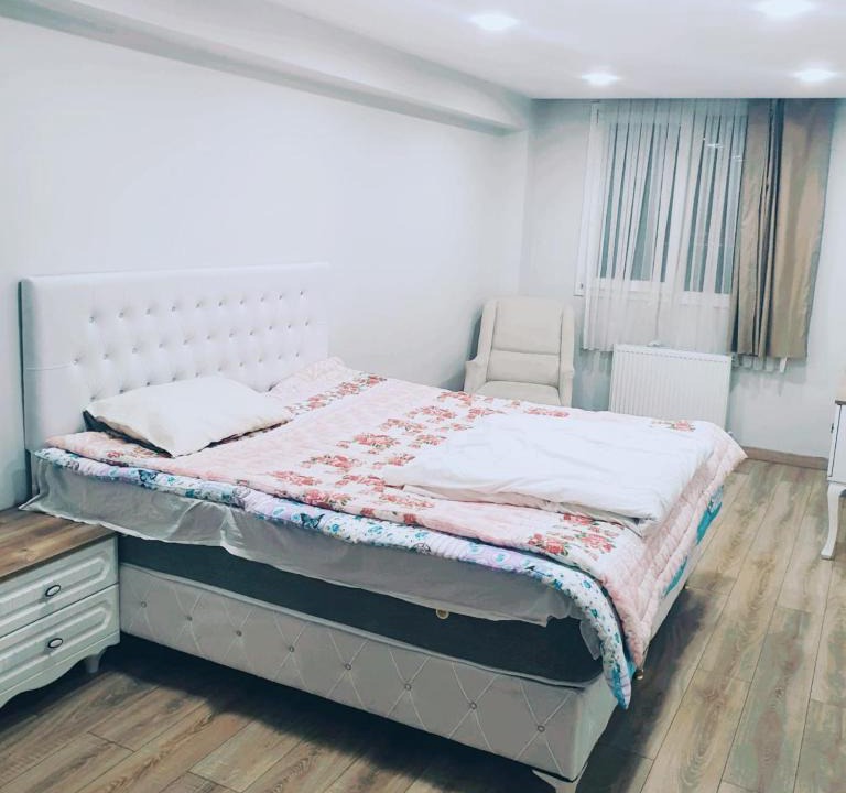 Esenyurt Apartment | Cozy Flat with Garden West of Istanbul