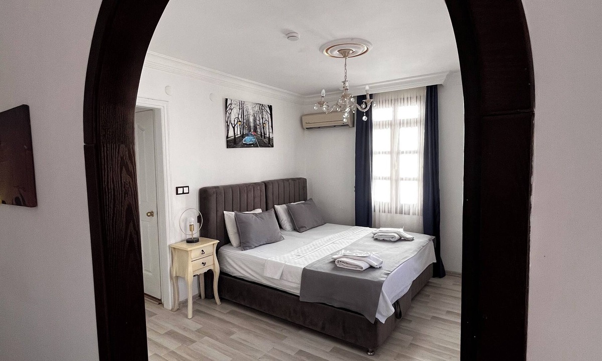 Ayvalik House | Cunda Palace