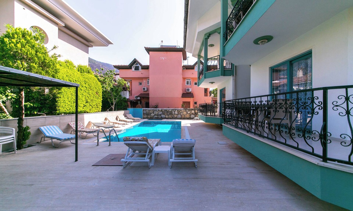 Icmeler Apartment | Dere Daire 4 Icmeler Daily Weekly Rentals