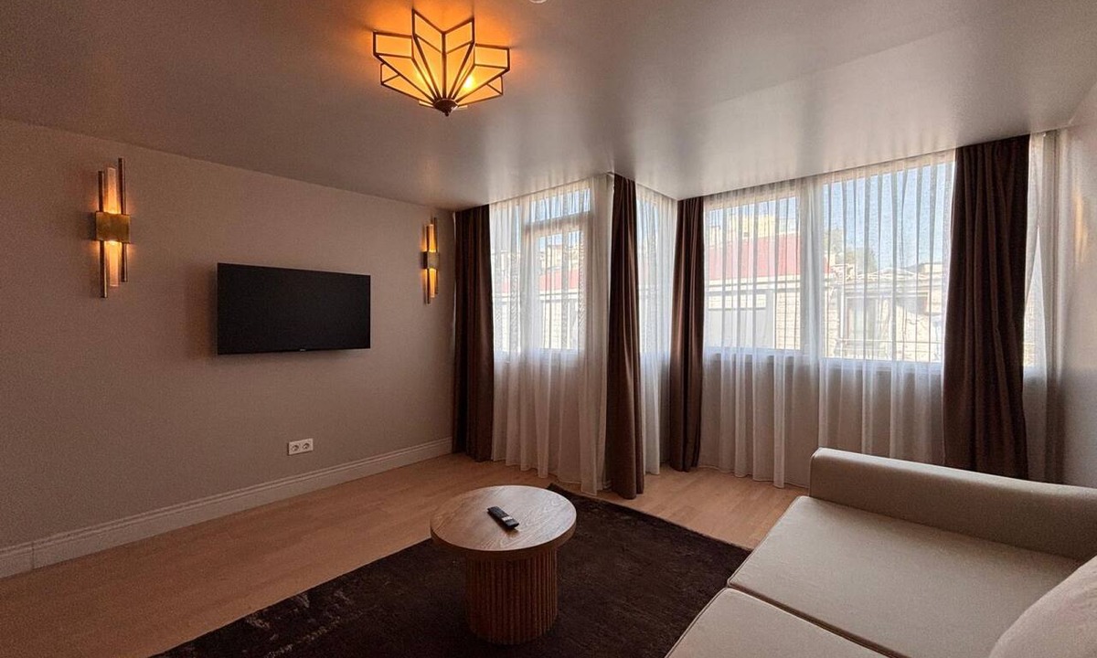 Karakoy Apartment | Elegant 1BR in historic Hacımimi