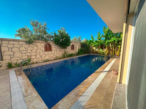 Alacati Villa | Evalacati - Villa Harnup- Summer Breeze with private pool and garden