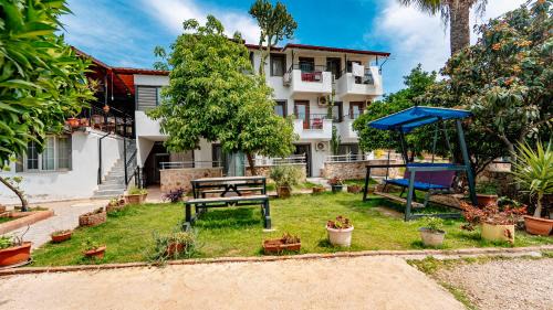 Patara Bed & Breakfast | Flower Hotel Patara