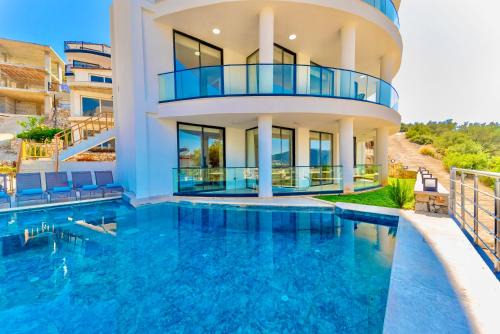 Kalkan Apartment | Full Sea View with Pool and Jacuzzi in Kalkan 4