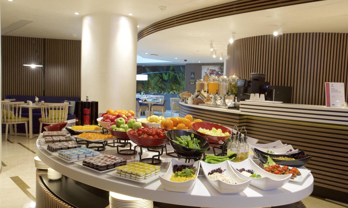 Fatih Hotel | Hampton By Hilton Istanbul Old City