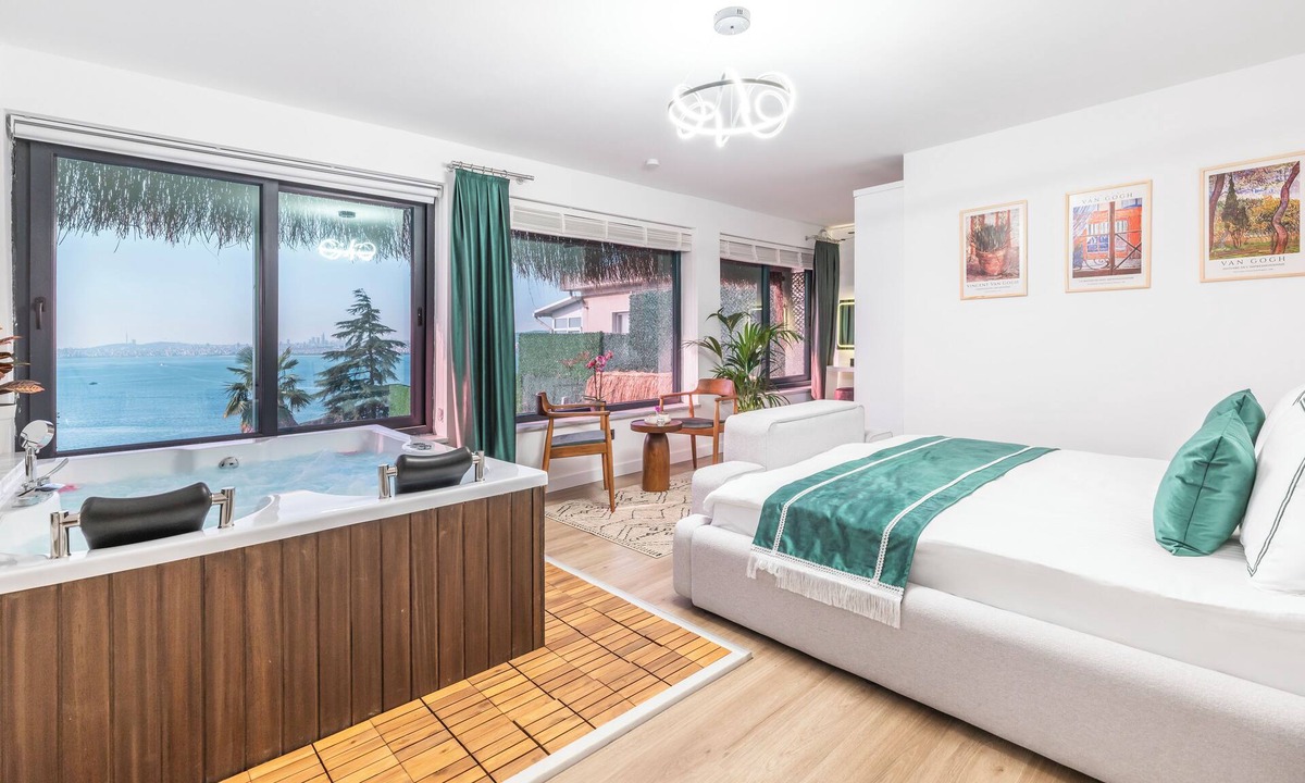 Adalar Hotel | Hillora Buyukada