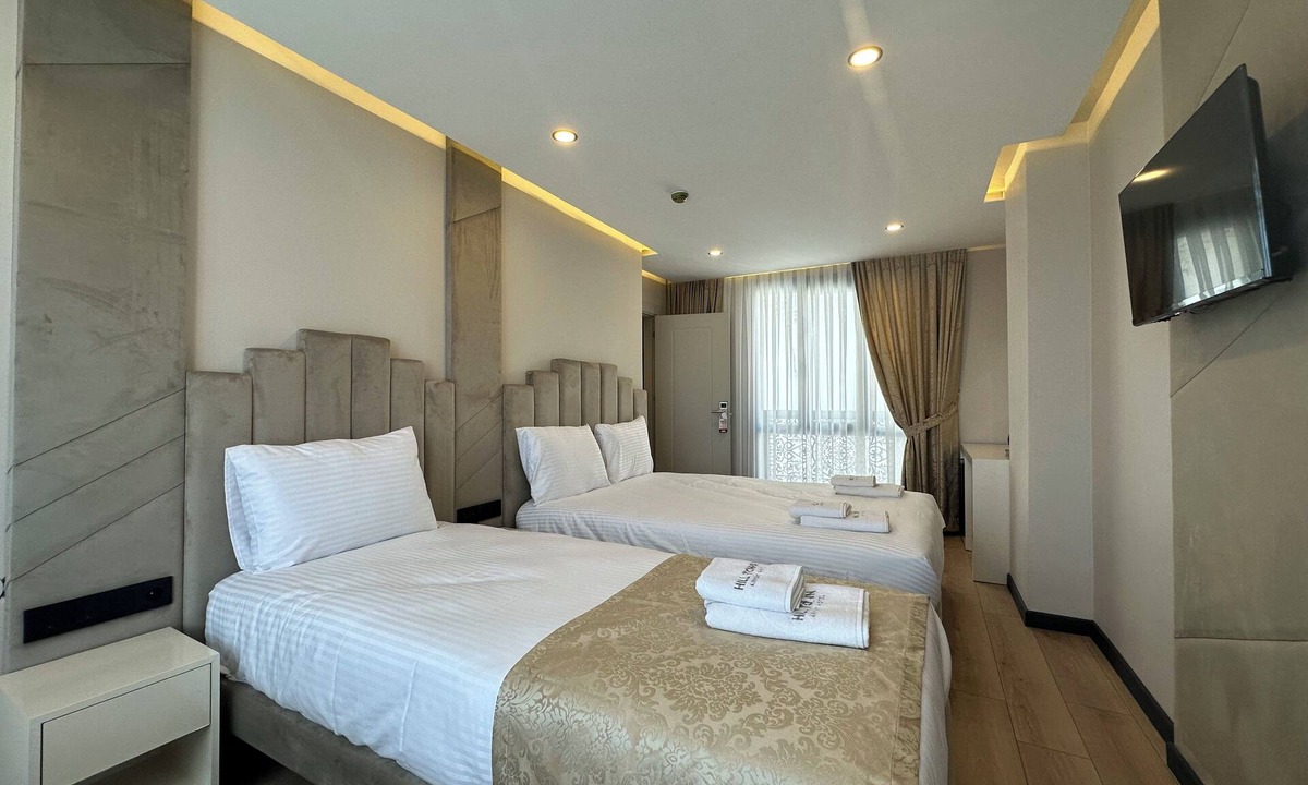 Arnavutkoy Hotel | Hilltown Airport Hotel