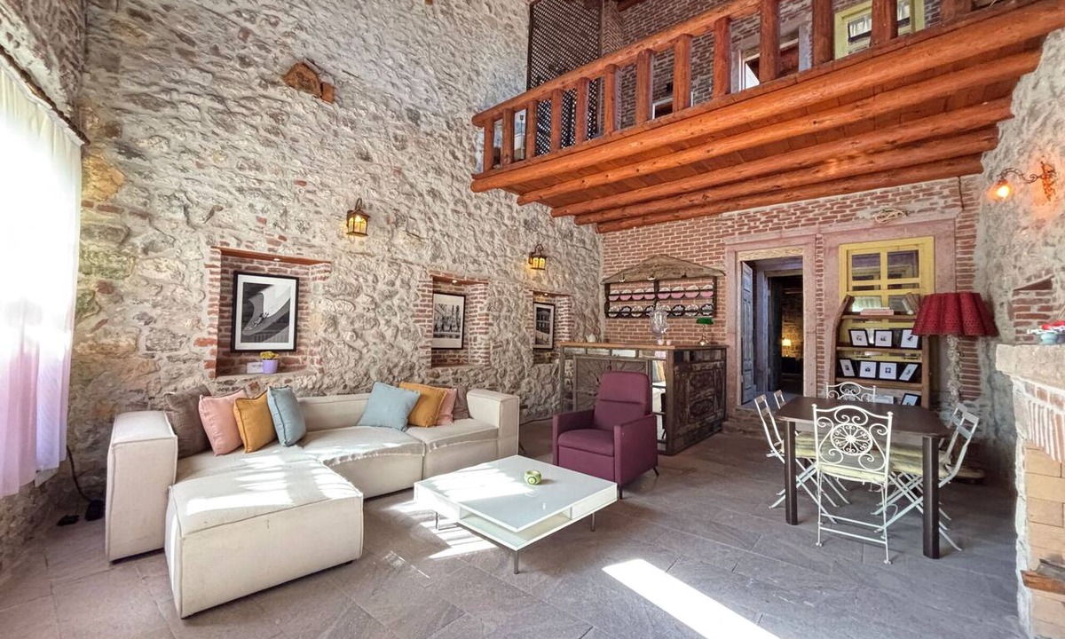 Ayvalik House | Historic Art House | Award-Winning Gallery Home