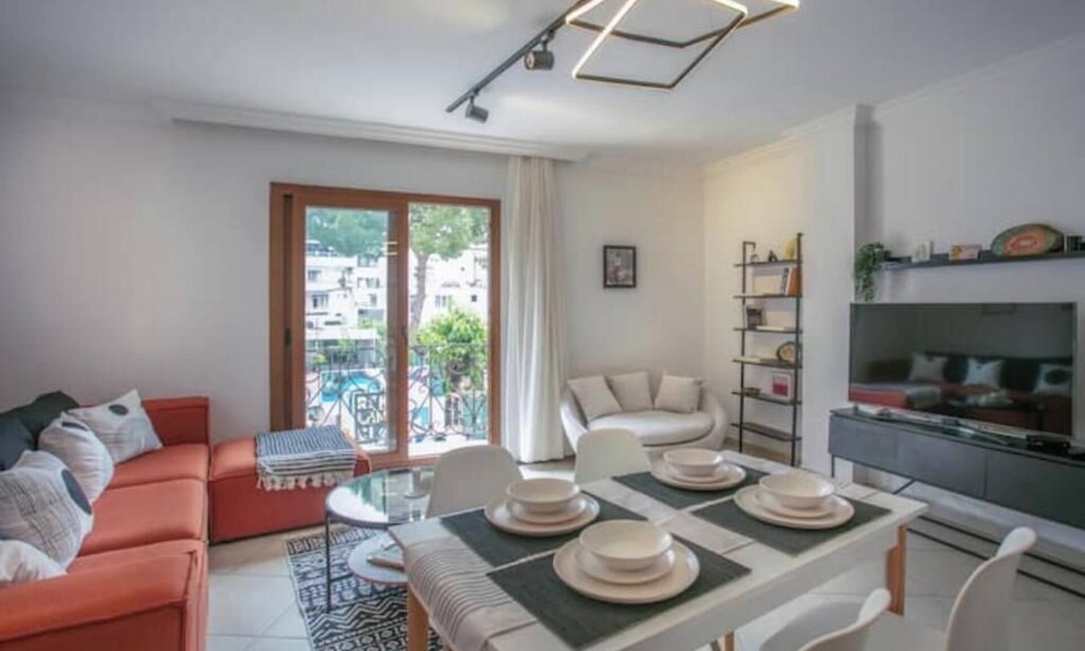 Marmaris City Center House | home flaneur