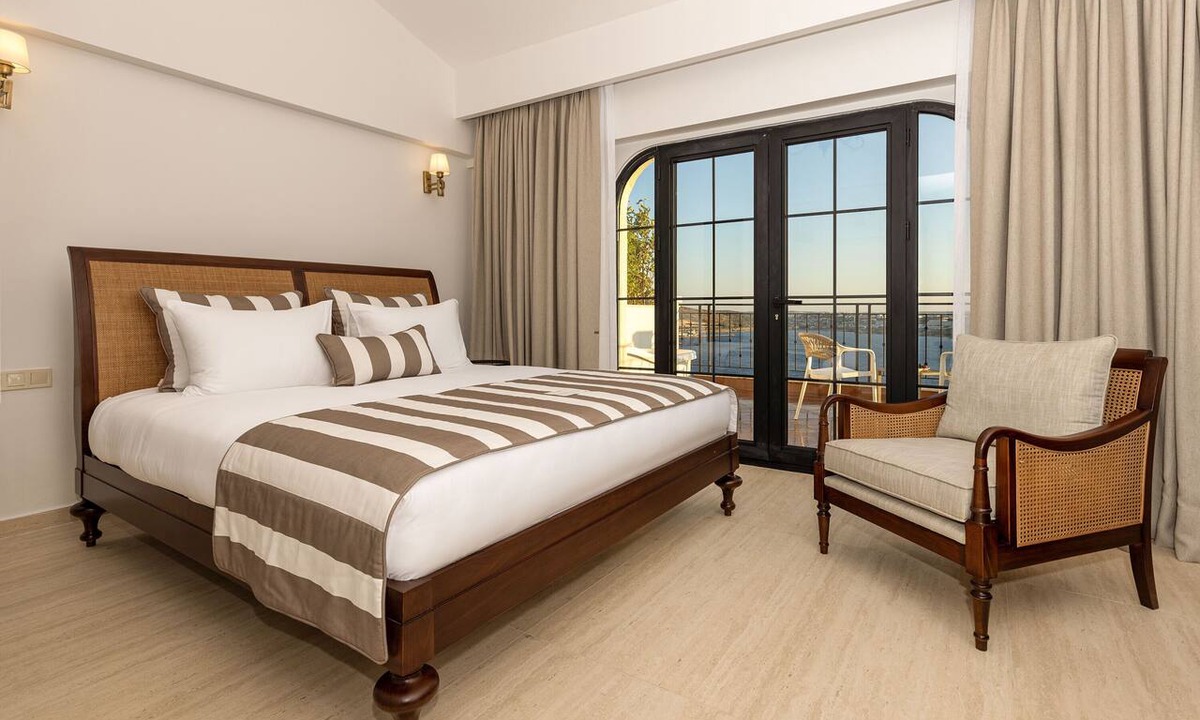 Cesme Hotel | Hotel Jirasol