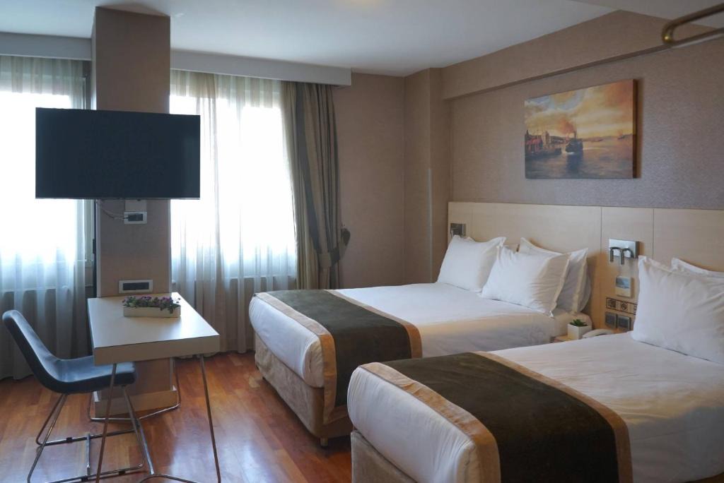 Pera Hotel | Hotel Troya