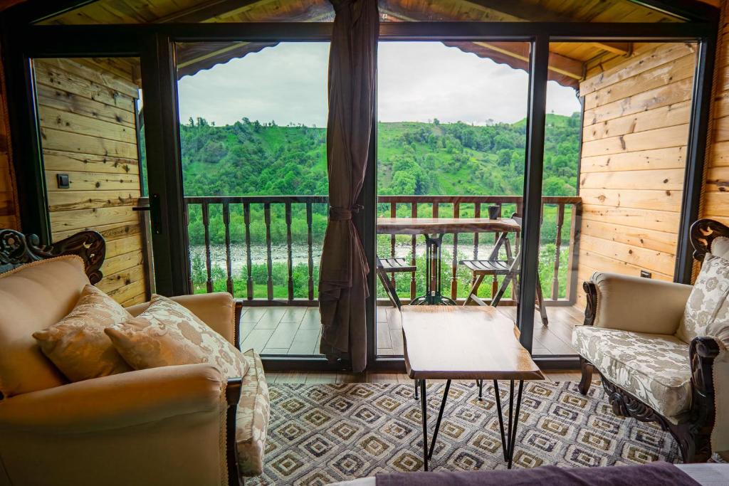 Ardesen Hotel | Huzur Bungalov