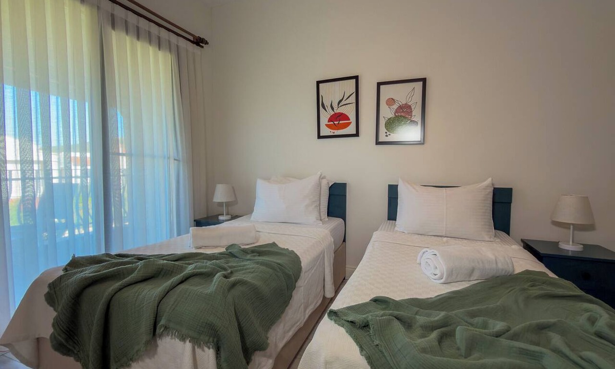Karesi Bed & Breakfast | KAYA KORUĞU CUNDA