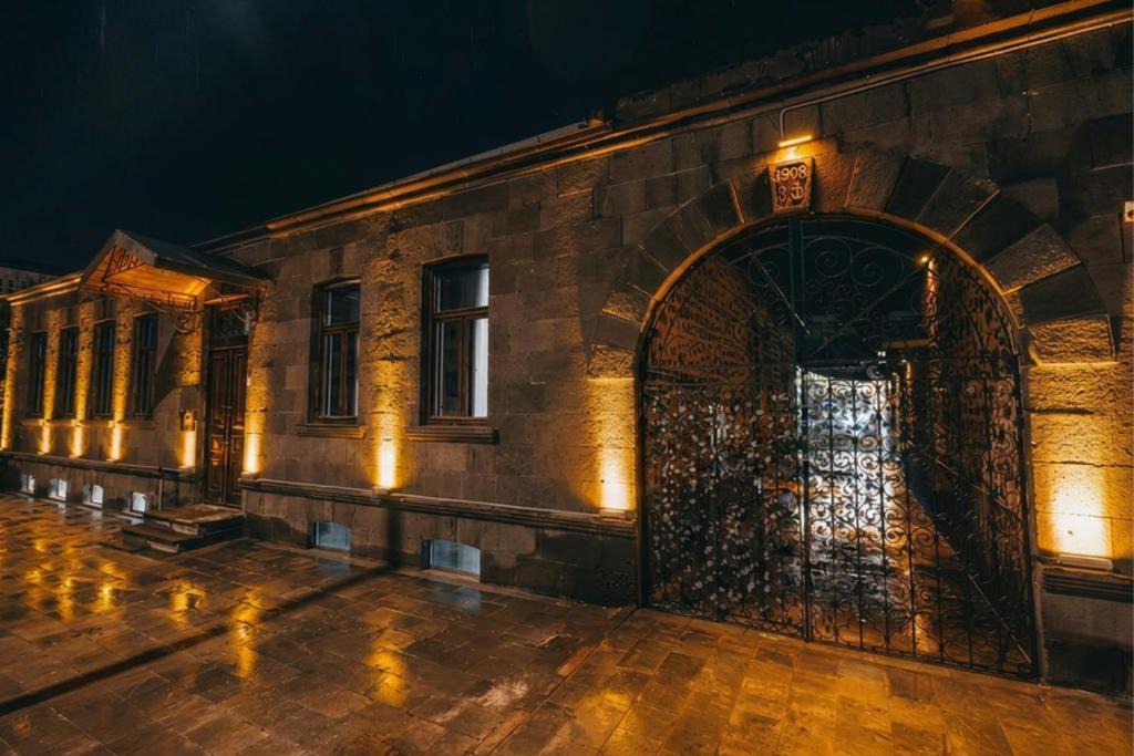 Kars Hotel | Kremlin 1908 Hotel