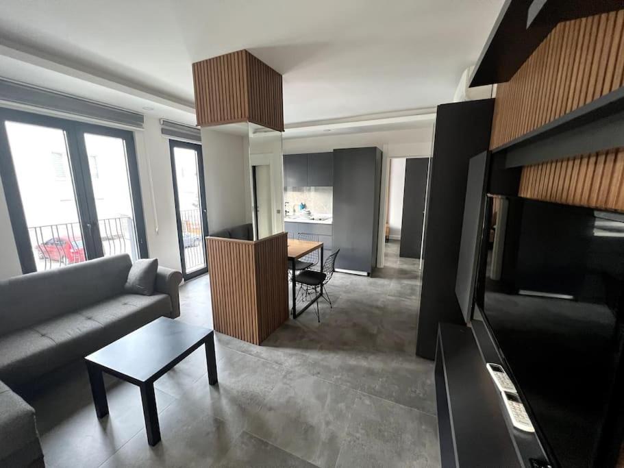 Eski Lara Apartment | Lara's Homes 09 2. Floor (1+1)