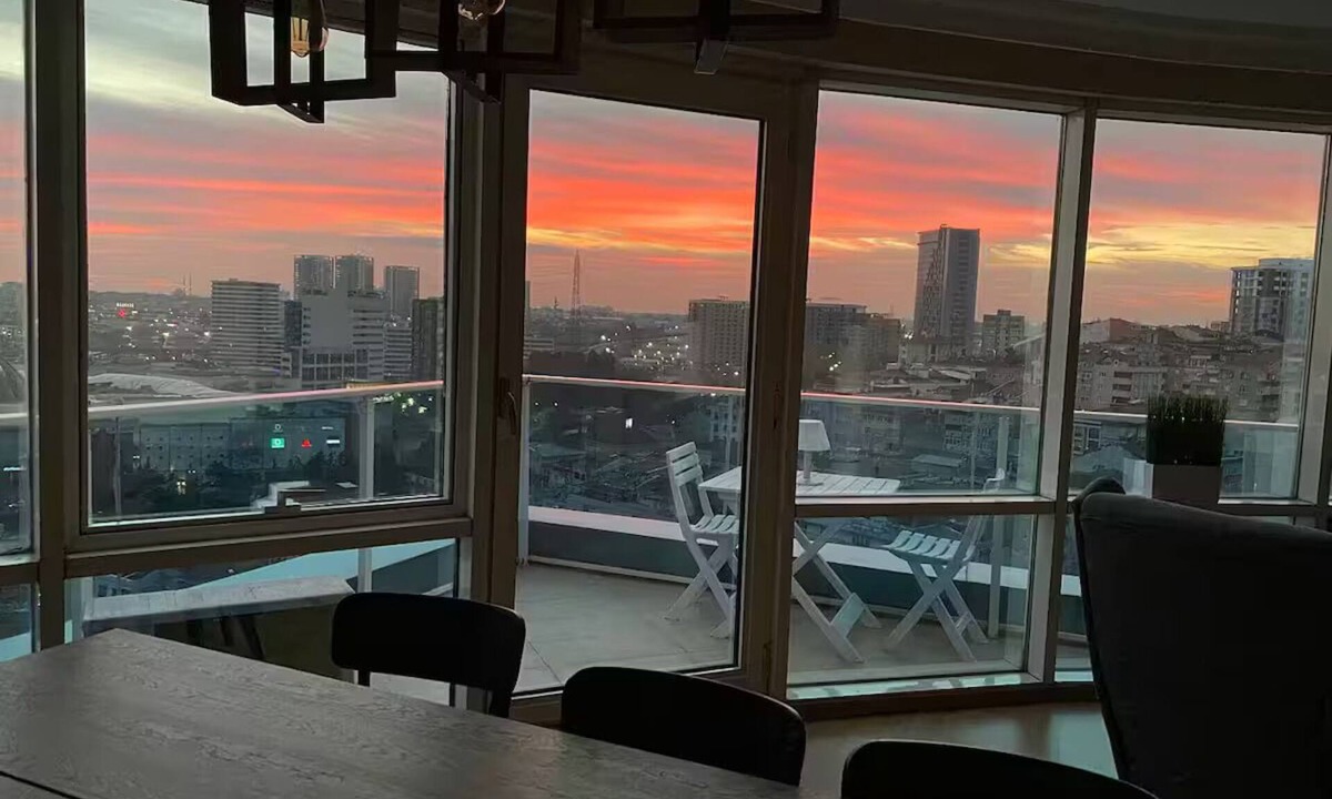 Bayrampasa Apartment | Large Duplex Penthouse Comfy Home: All Amenities