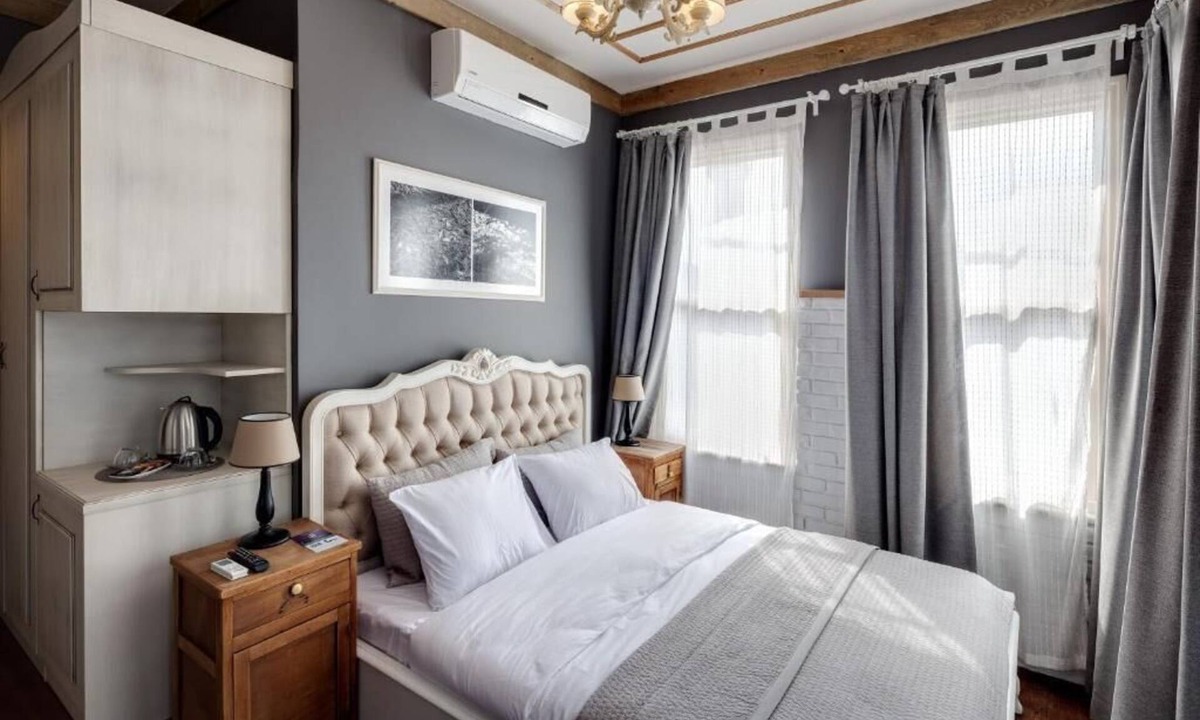 Moda Bed & Breakfast | Loka Suites