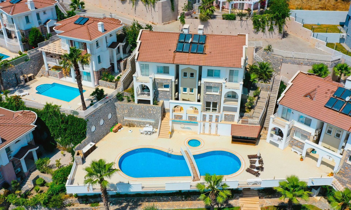 Sarigerme Apartment | Modern 2 bed apartment walkable to the beach resort of Sarigerme
