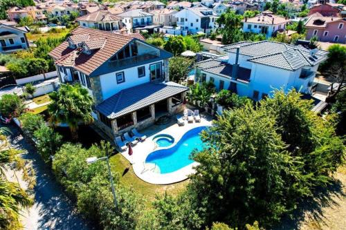 Dalyan City Center Villa | mountain view Villa Zuhal Dalyan