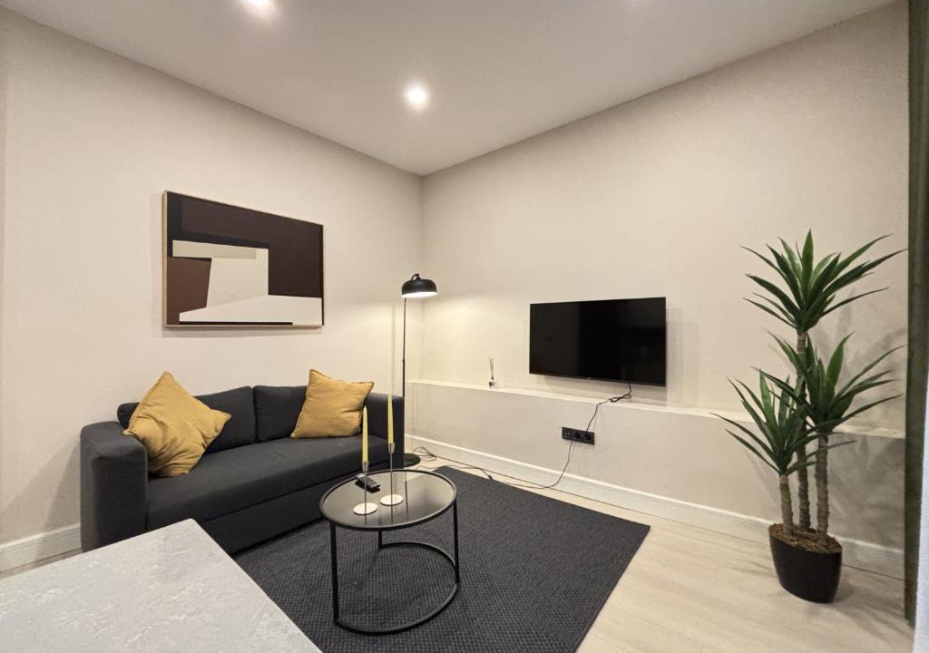 Osmanbey Apartment | Newly Built 2BR Residence in Central Şişli