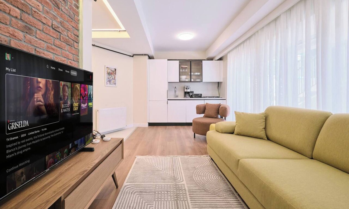 Moda Apartment | Perculus, 1BR, Huge Terrace, Modern flat