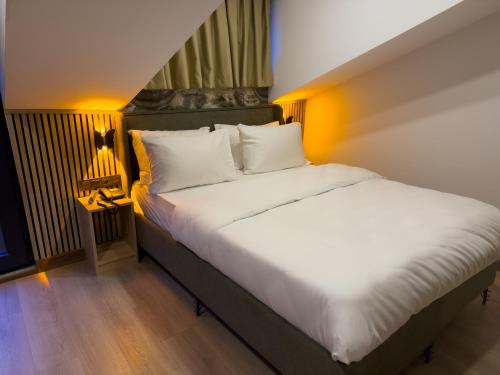 Arnavutkoy Hotel | Positive Hotel