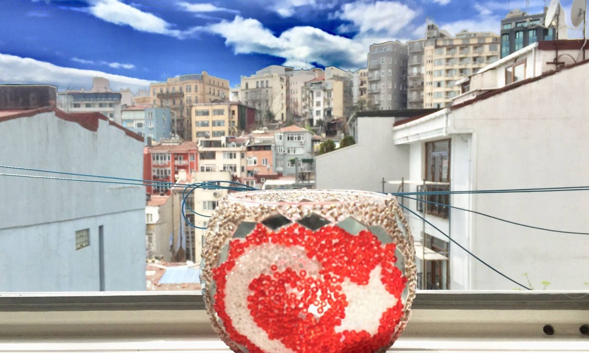 Kabatas House | Rent one bedroom apartment in Taksim for a half price