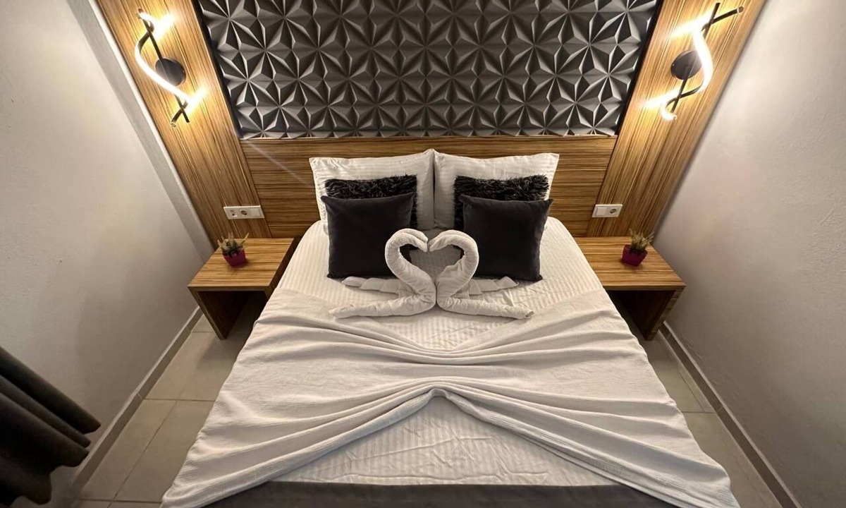 Kultur Mahallesi Hotel | Royal Ezel Hotel