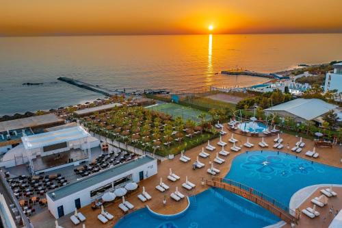 Avsallar Resort | Rubi Platinum Sign