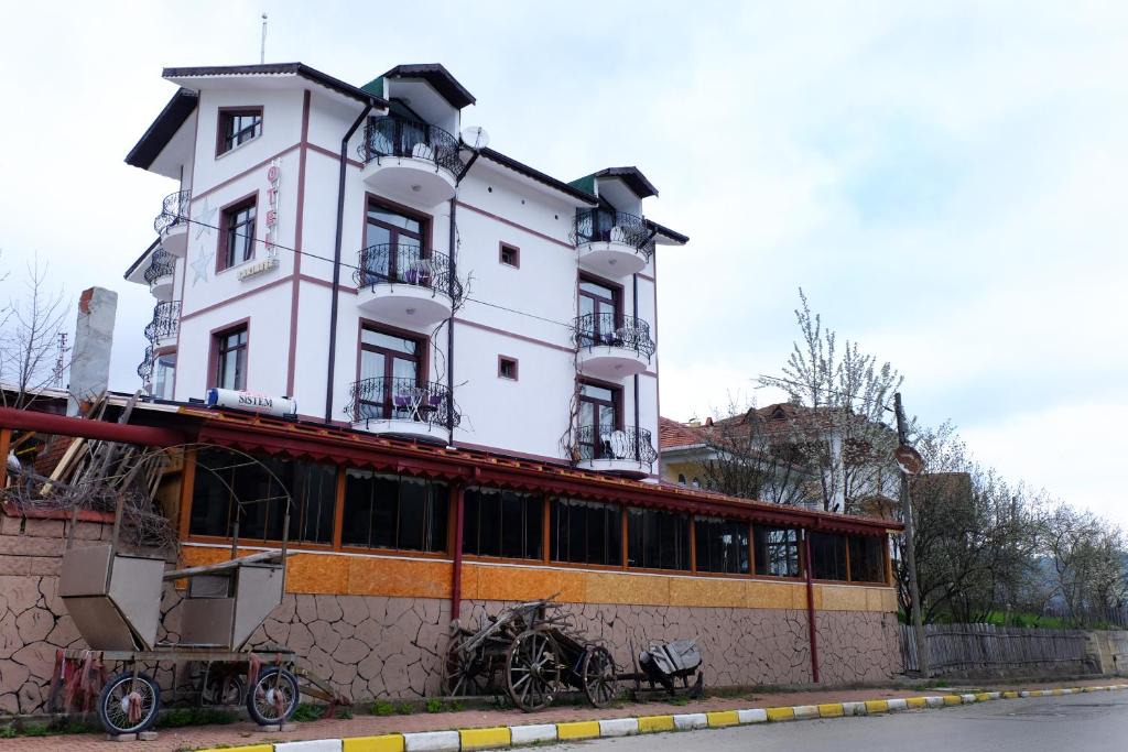 Pinarbasi Hotel | SARIMESE OTEL