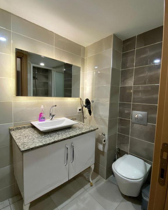 Kahramanlar Mahallesi Apartment | Seven suit