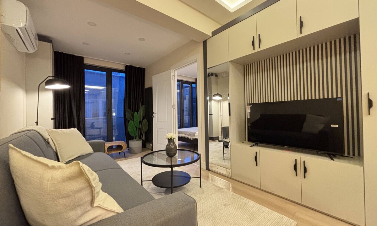 Osmanbey Apartment | Stylish 1BR Residence in Nişantaşı
