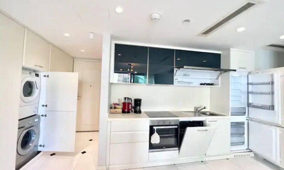 Taksim Apartment | Taksim Luxury Residence gym & pool