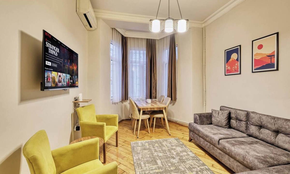 Taksim House | The Blue House, Triplex, Best Location at Taksim