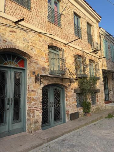 Ayvalik City Center Apartment | The Old Stone House