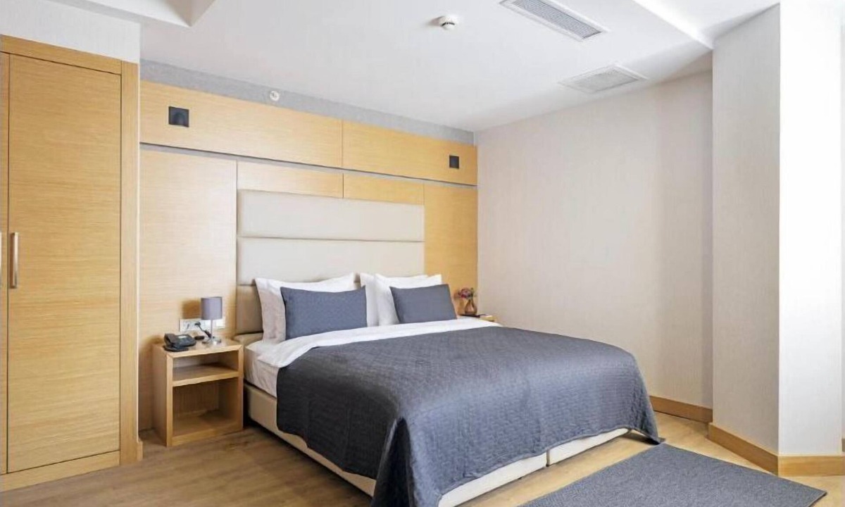 Bakırkoy Hotel | TRİP BY MERLİN