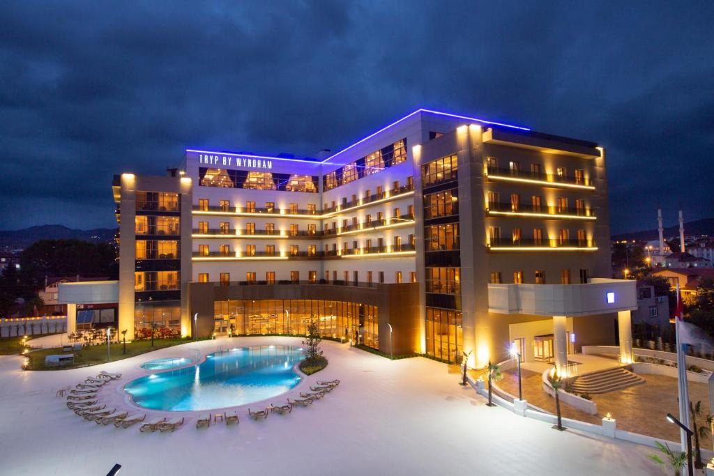 Basiskele Hotel | TRYP by Wyndham Izmit