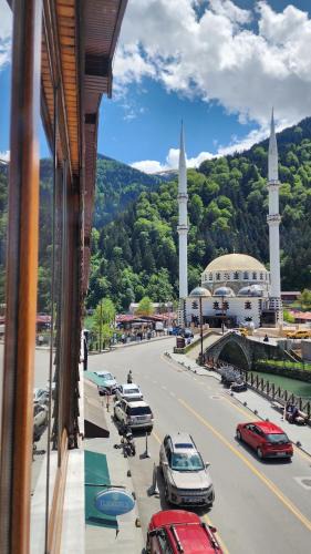 Uzungol Apartment | Uzungöl Merkez Konut 3 Banyo-WC 3 Balkon